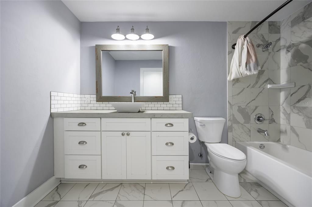 待售: $780,000 (5 贝兹, 3 浴室, 3426 平方英尺)