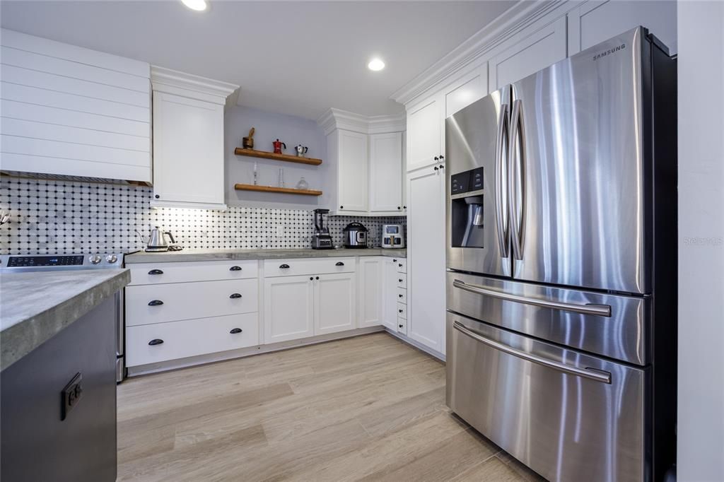 待售: $780,000 (5 贝兹, 3 浴室, 3426 平方英尺)