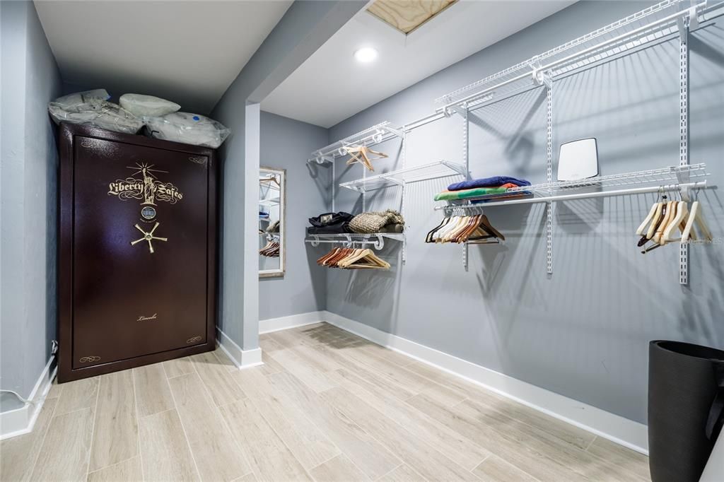 待售: $780,000 (5 贝兹, 3 浴室, 3426 平方英尺)