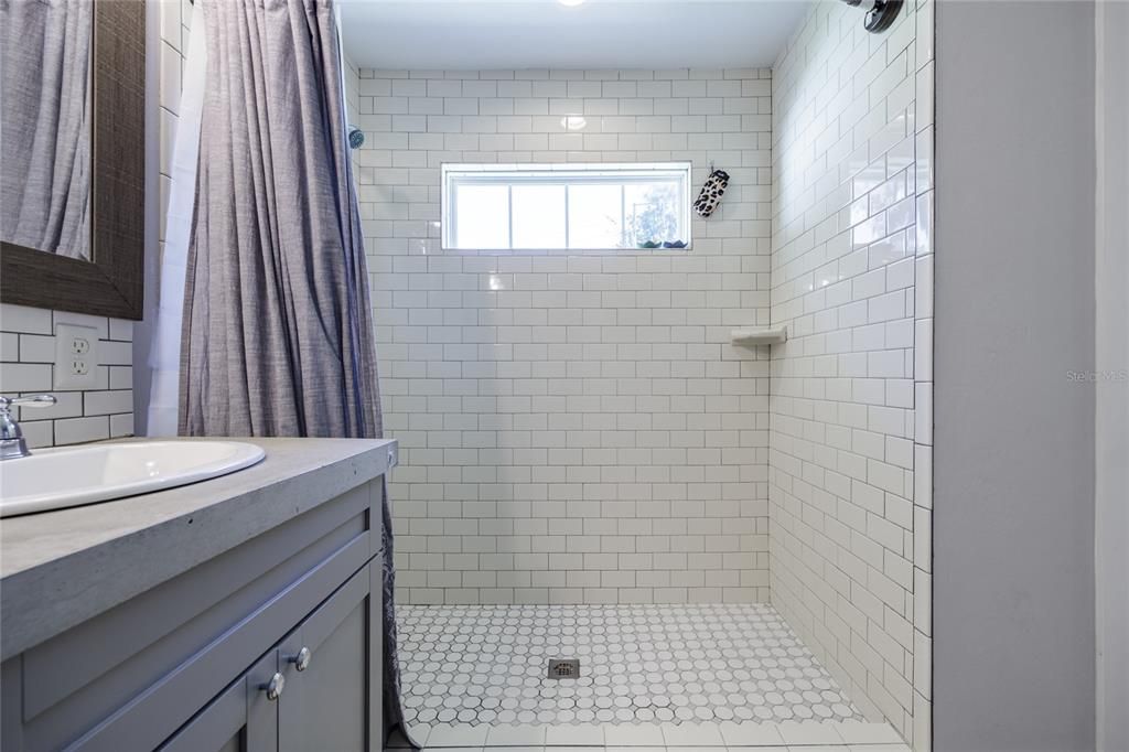 待售: $780,000 (5 贝兹, 3 浴室, 3426 平方英尺)