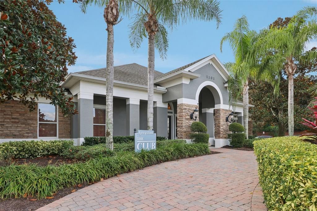 Activo con contrato: $347,500 (3 camas, 2 baños, 1914 Pies cuadrados)