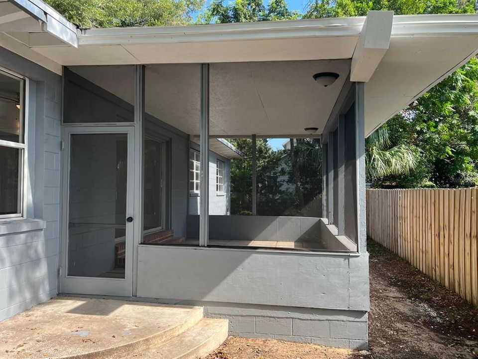 For Sale: $260,000 (3 beds, 2 baths, 1503 Square Feet)