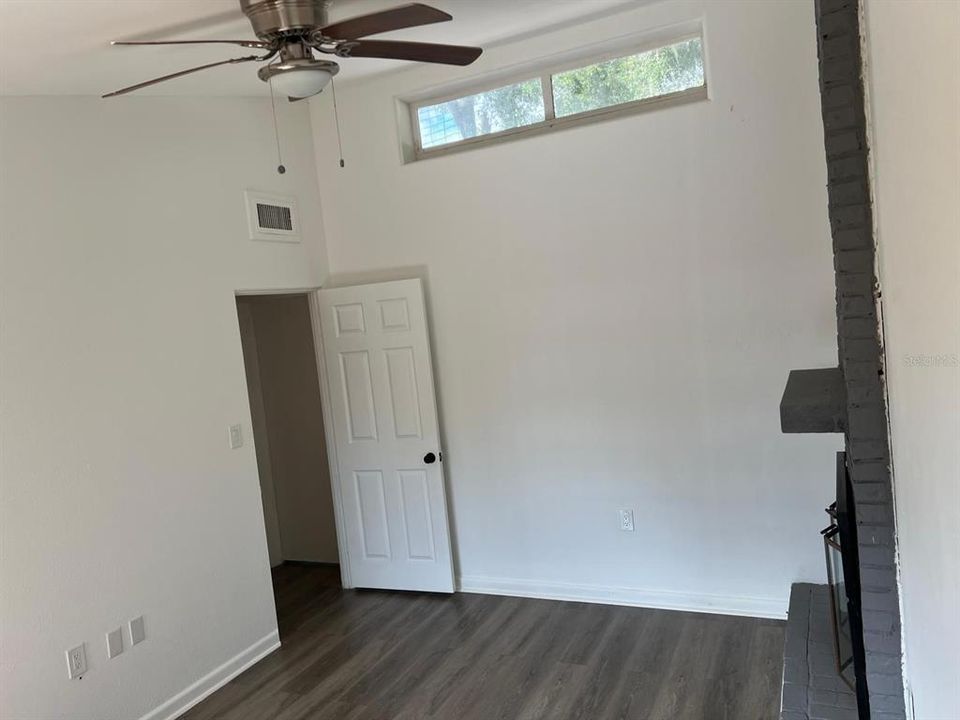 For Sale: $260,000 (3 beds, 2 baths, 1503 Square Feet)