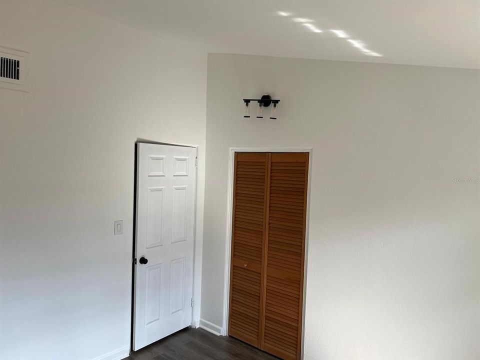 For Sale: $260,000 (3 beds, 2 baths, 1503 Square Feet)