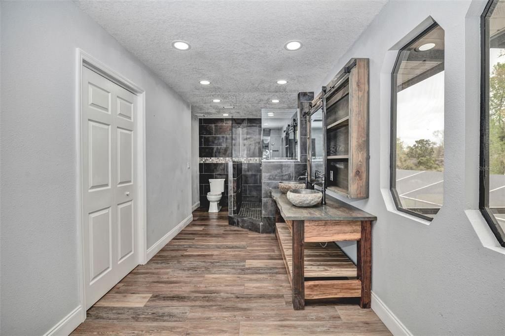 待售: $799,900 (5 贝兹, 4 浴室, 3263 平方英尺)