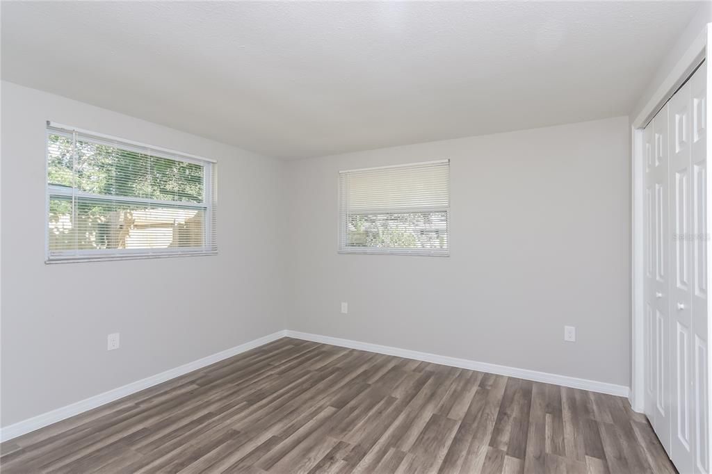 For Rent: $2,530 (4 beds, 2 baths, 1596 Square Feet)