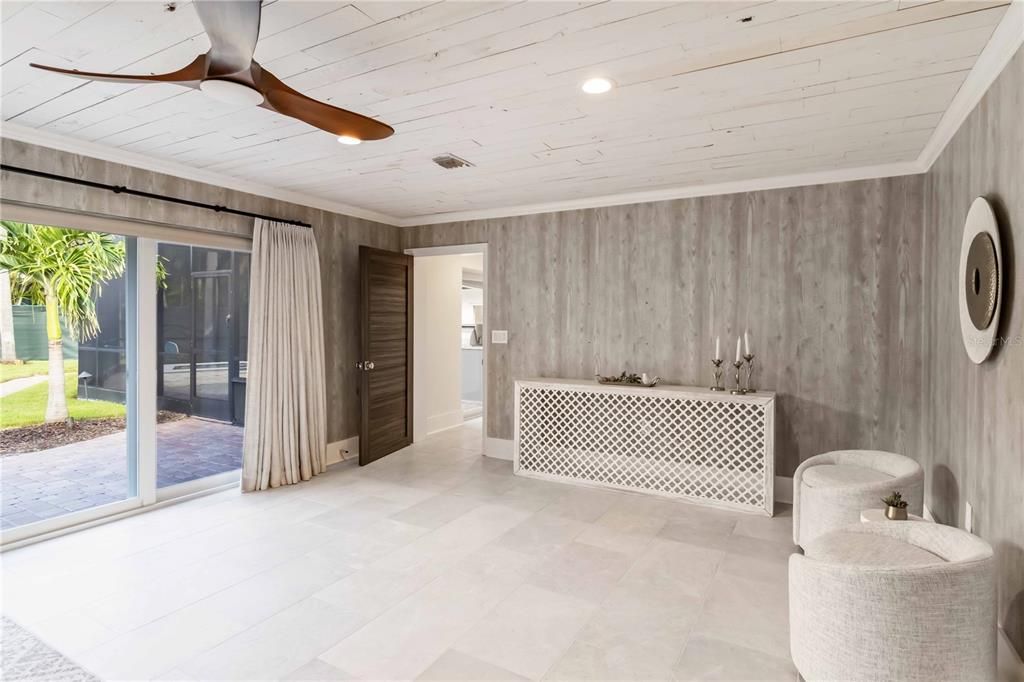 For Sale: $2,599,000 (3 beds, 3 baths, 2539 Square Feet)