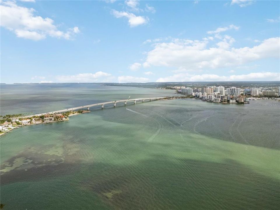 For Sale: $2,599,000 (3 beds, 3 baths, 2539 Square Feet)