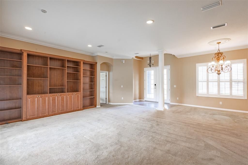 En Venta: $759,000 (6 camas, 4 baños, 4010 Pies cuadrados)