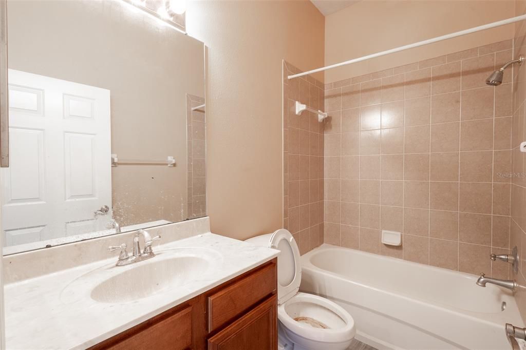 En Venta: $759,000 (6 camas, 4 baños, 4010 Pies cuadrados)