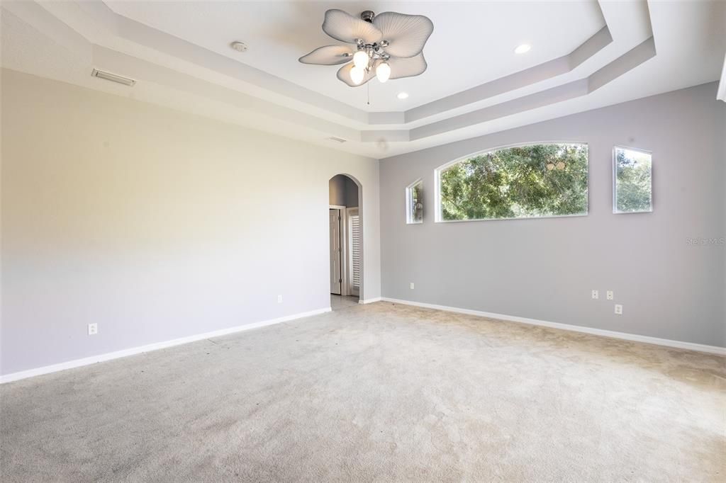 En Venta: $759,000 (6 camas, 4 baños, 4010 Pies cuadrados)