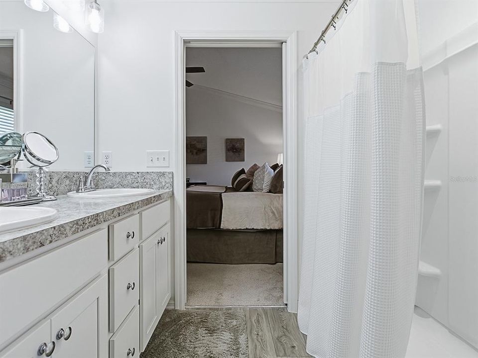 For Sale: $344,900 (3 beds, 2 baths, 1440 Square Feet)