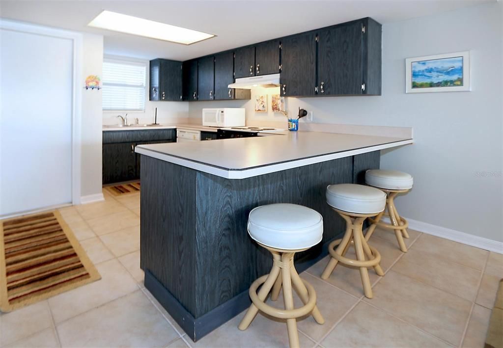 出租: $4,200 (2 贝兹, 2 浴室, 1080 平方英尺)