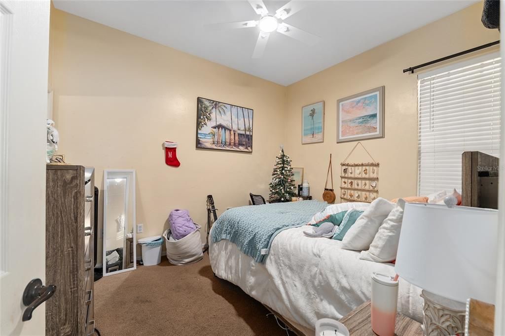 En Venta: $385,000 (2 camas, 3 baños, 1248 Pies cuadrados)