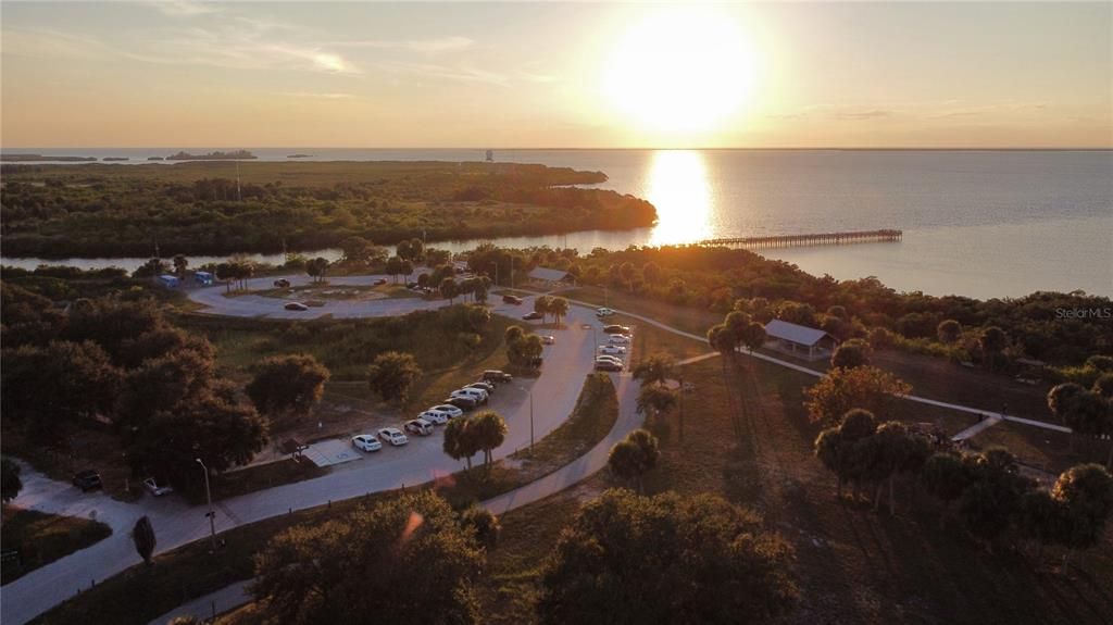 На продажу: $100,000 (2 спален, 1 ванн, 975 Квадратных фут)