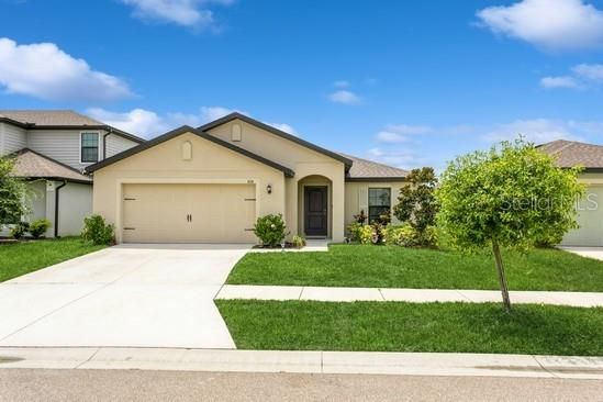 For Sale: $299,000 (3 beds, 2 baths, 1708 Square Feet)