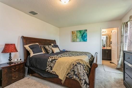 For Sale: $299,000 (3 beds, 2 baths, 1708 Square Feet)