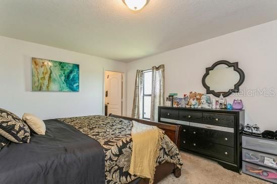 For Sale: $299,000 (3 beds, 2 baths, 1708 Square Feet)