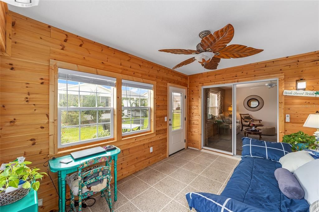 Activo con contrato: $299,999 (3 camas, 2 baños, 1240 Pies cuadrados)