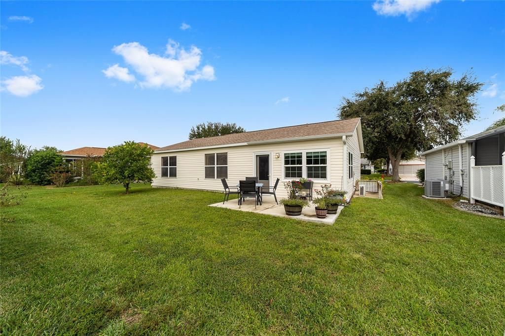 Activo con contrato: $299,999 (3 camas, 2 baños, 1240 Pies cuadrados)