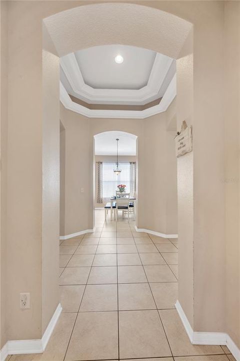 Active With Contract: $350,000 (3 beds, 2 baths, 2224 Square Feet)