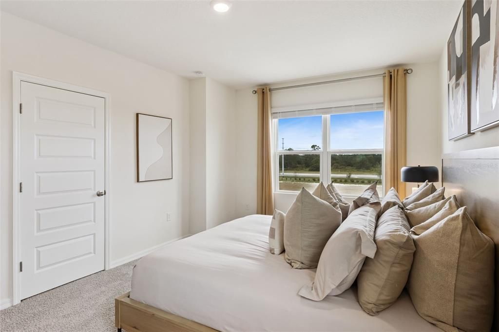 For Sale: $300,990 (3 beds, 2 baths, 1463 Square Feet)