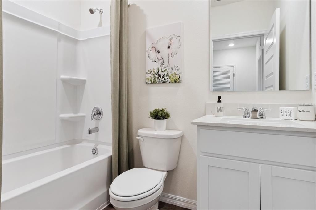 For Sale: $300,990 (3 beds, 2 baths, 1463 Square Feet)