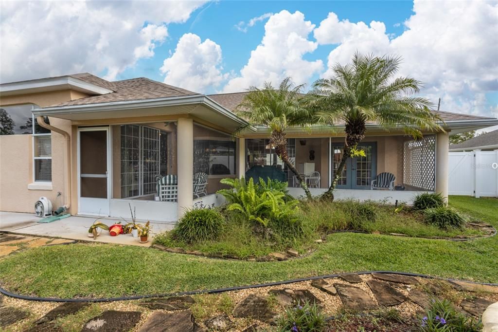 Active With Contract: $359,000 (3 beds, 2 baths, 2062 Square Feet)