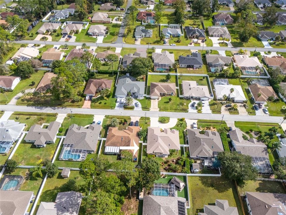 Active With Contract: $359,000 (3 beds, 2 baths, 2062 Square Feet)