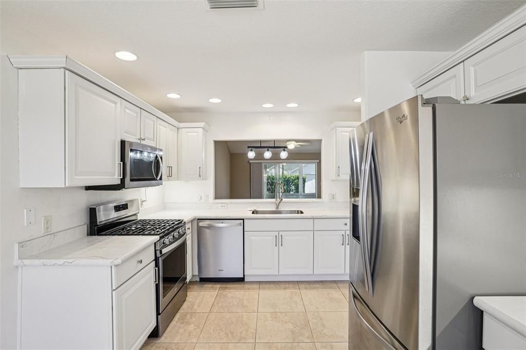 待售: $389,000 (3 贝兹, 2 浴室, 1530 平方英尺)