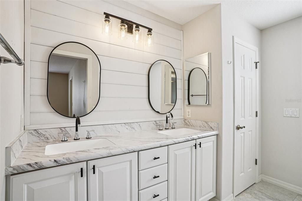 待售: $389,000 (3 贝兹, 2 浴室, 1530 平方英尺)