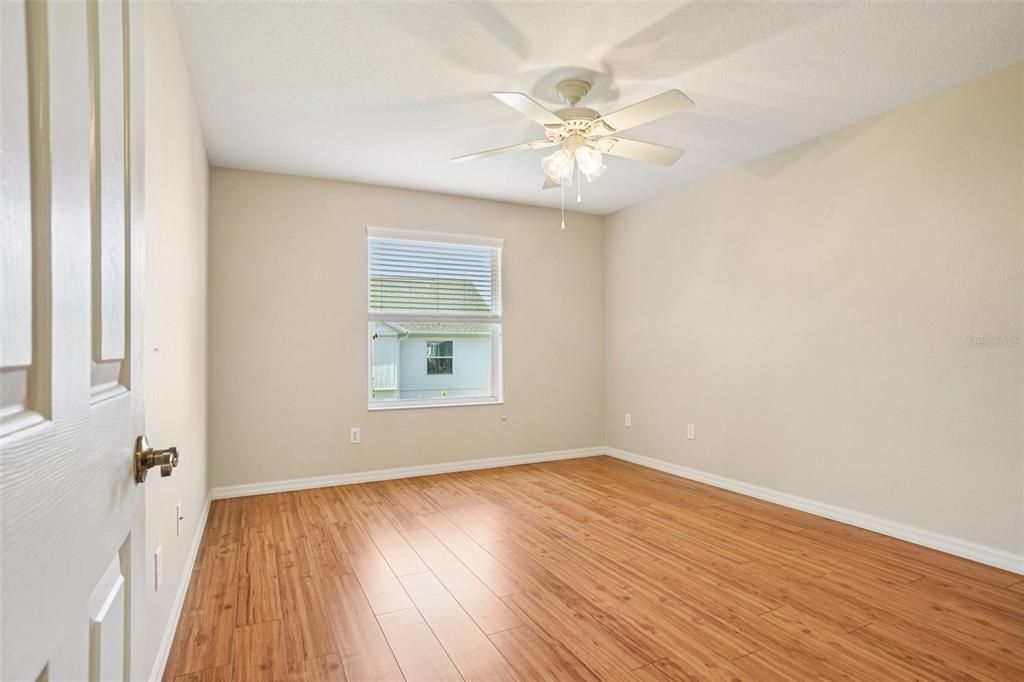 待售: $389,000 (3 贝兹, 2 浴室, 1530 平方英尺)