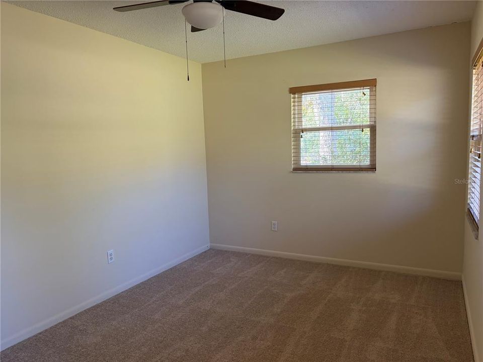 For Sale: $274,000 (3 beds, 2 baths, 1300 Square Feet)