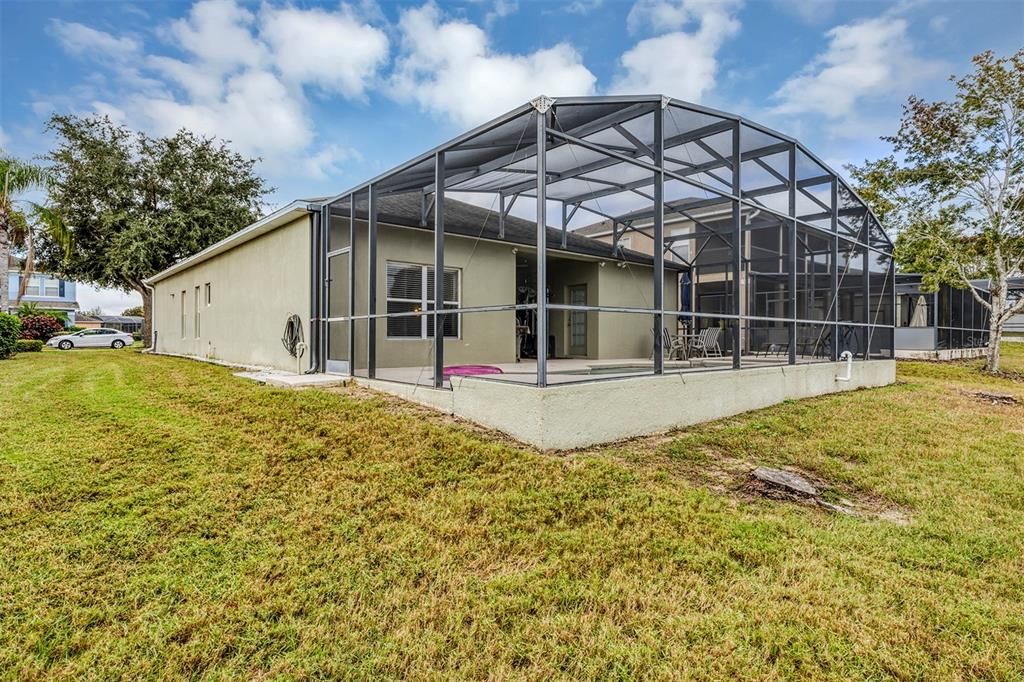 For Sale: $405,000 (4 beds, 3 baths, 1839 Square Feet)