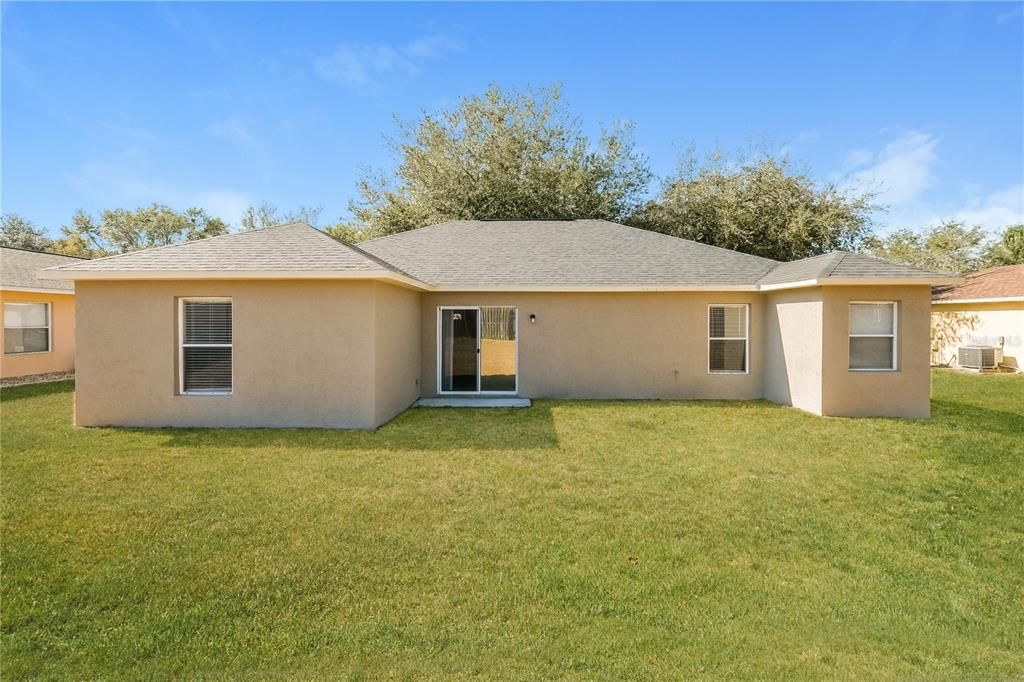 For Sale: $350,000 (4 beds, 2 baths, 1418 Square Feet)