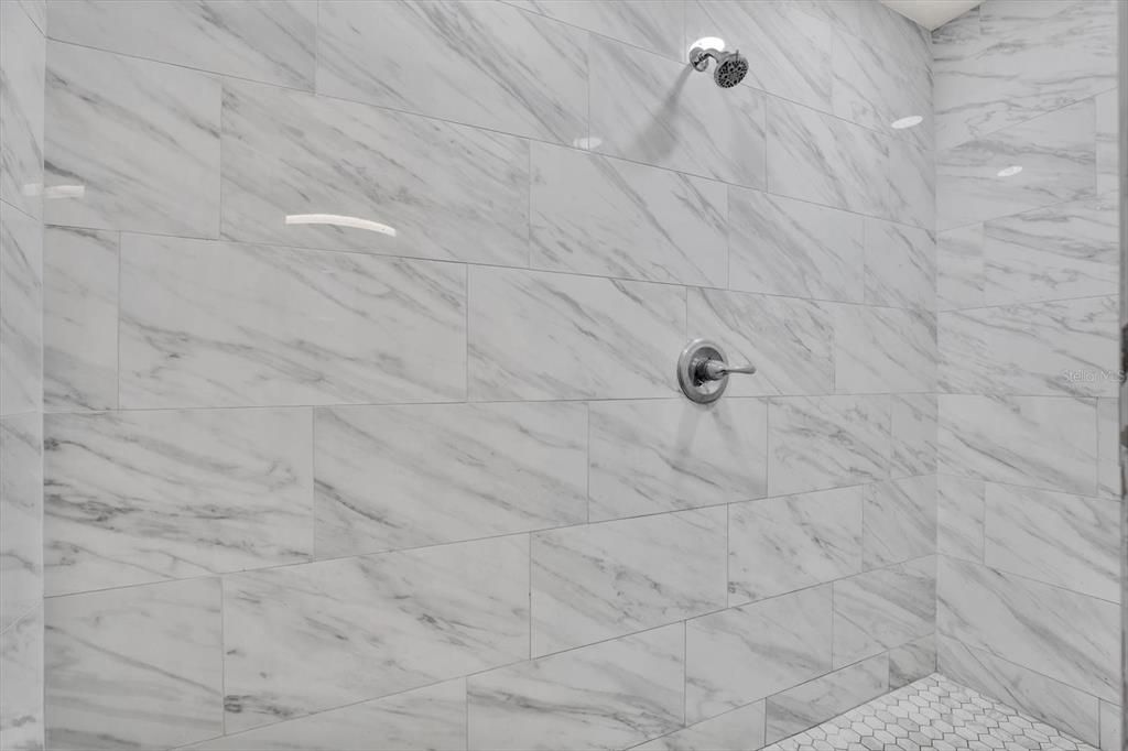 For Sale: $315,000 (3 beds, 2 baths, 1458 Square Feet)