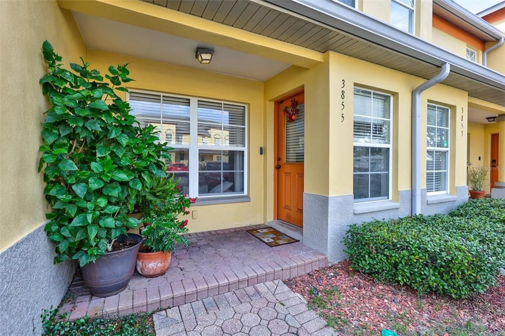 Active With Contract: $258,000 (2 beds, 2 baths, 1538 Square Feet)