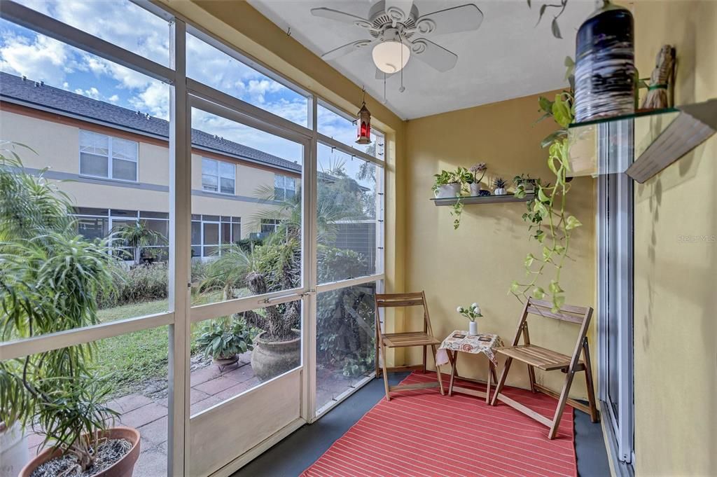 Active With Contract: $258,000 (2 beds, 2 baths, 1538 Square Feet)