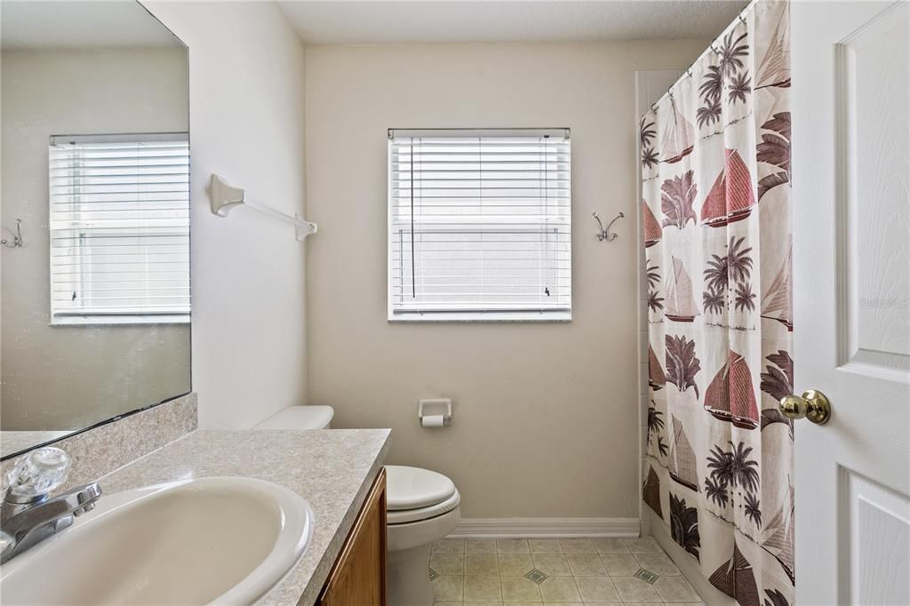 待售: $389,000 (3 贝兹, 2 浴室, 1622 平方英尺)