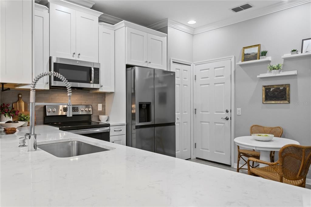 待售: $400,000 (2 贝兹, 2 浴室, 1632 平方英尺)