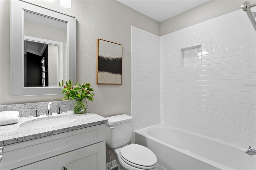 待售: $400,000 (2 贝兹, 2 浴室, 1632 平方英尺)