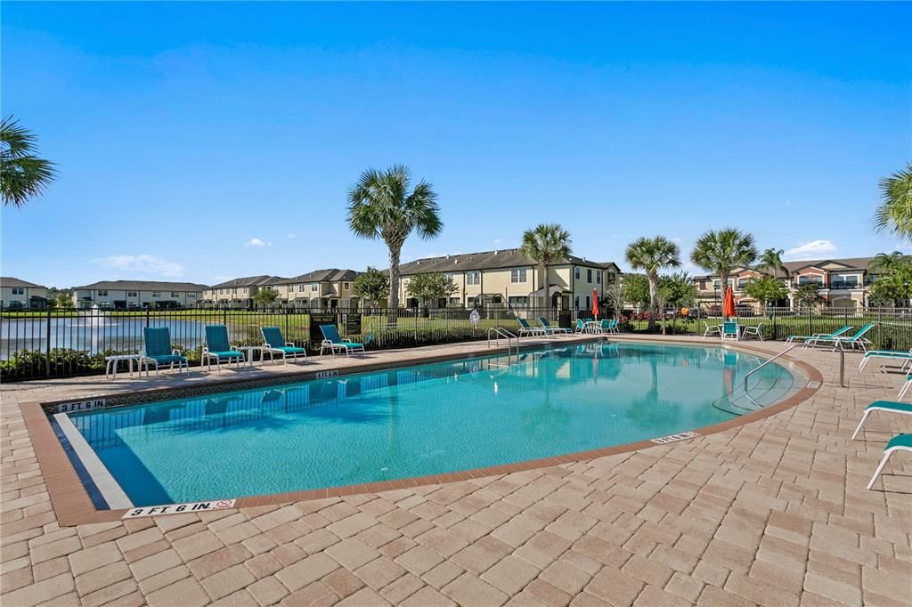 待售: $400,000 (2 贝兹, 2 浴室, 1632 平方英尺)