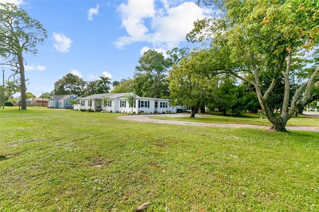 待售: $449,900 (3 贝兹, 2 浴室, 1261 平方英尺)