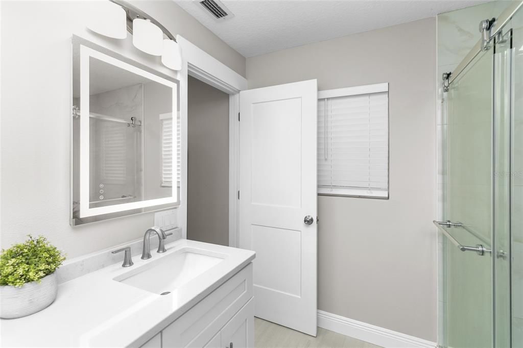 待售: $449,900 (3 贝兹, 2 浴室, 1261 平方英尺)