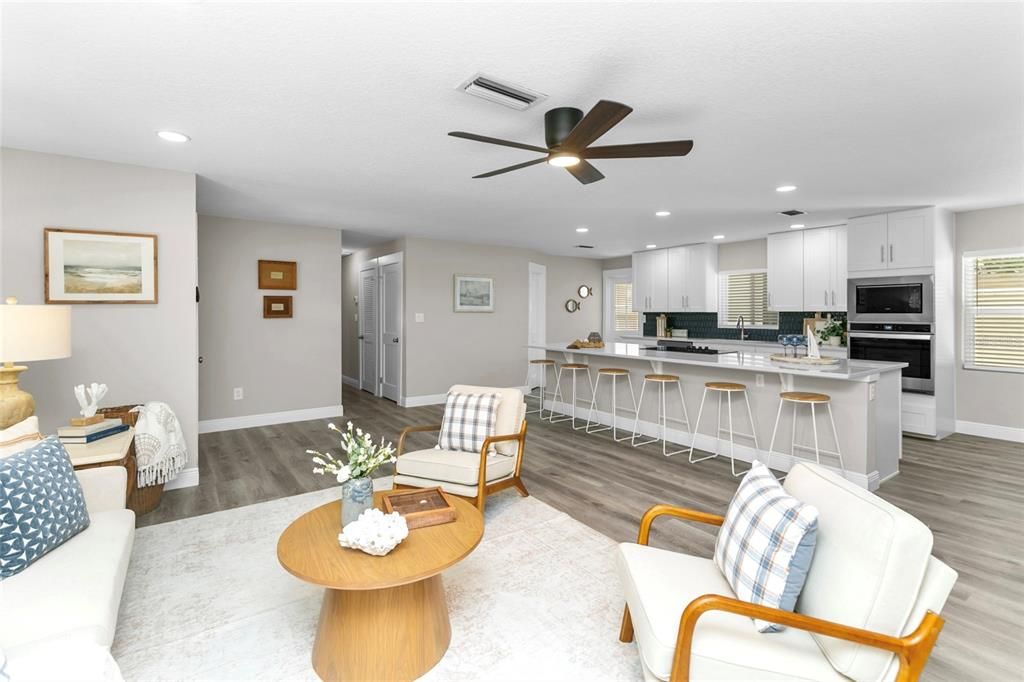 待售: $449,900 (3 贝兹, 2 浴室, 1261 平方英尺)