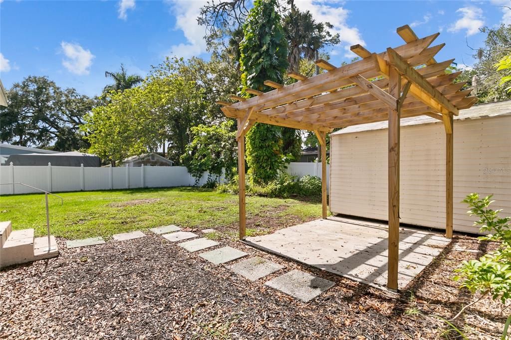 待售: $449,900 (3 贝兹, 2 浴室, 1261 平方英尺)