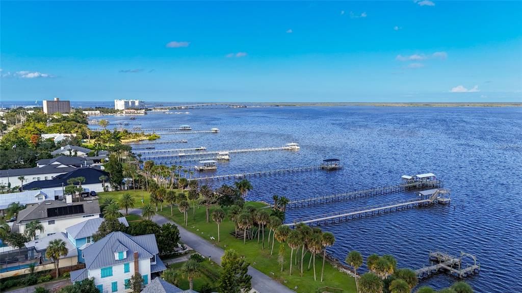 待售: $449,900 (3 贝兹, 2 浴室, 1261 平方英尺)