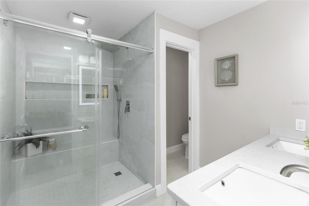 待售: $449,900 (3 贝兹, 2 浴室, 1261 平方英尺)