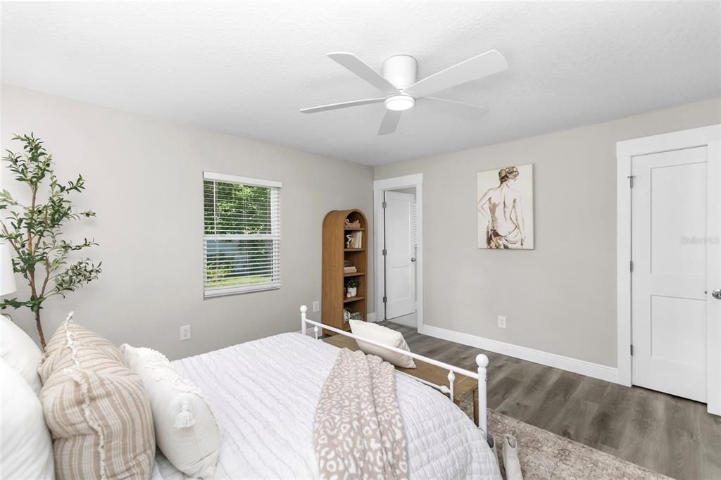 待售: $449,900 (3 贝兹, 2 浴室, 1261 平方英尺)