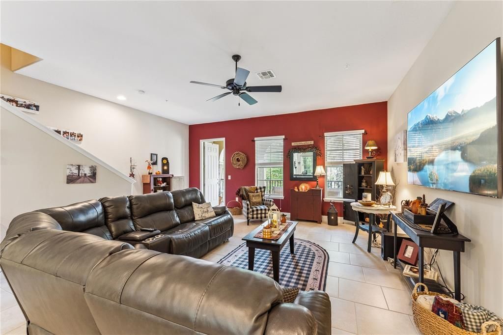 待售: $449,900 (3 贝兹, 3 浴室, 2191 平方英尺)